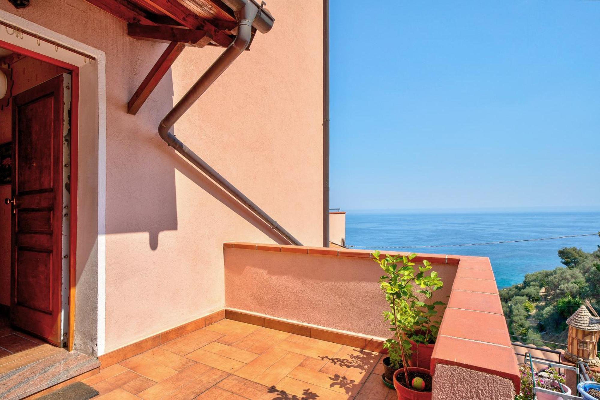 Ferienwohnung Casa Scotland Ventimiglia Exterior foto