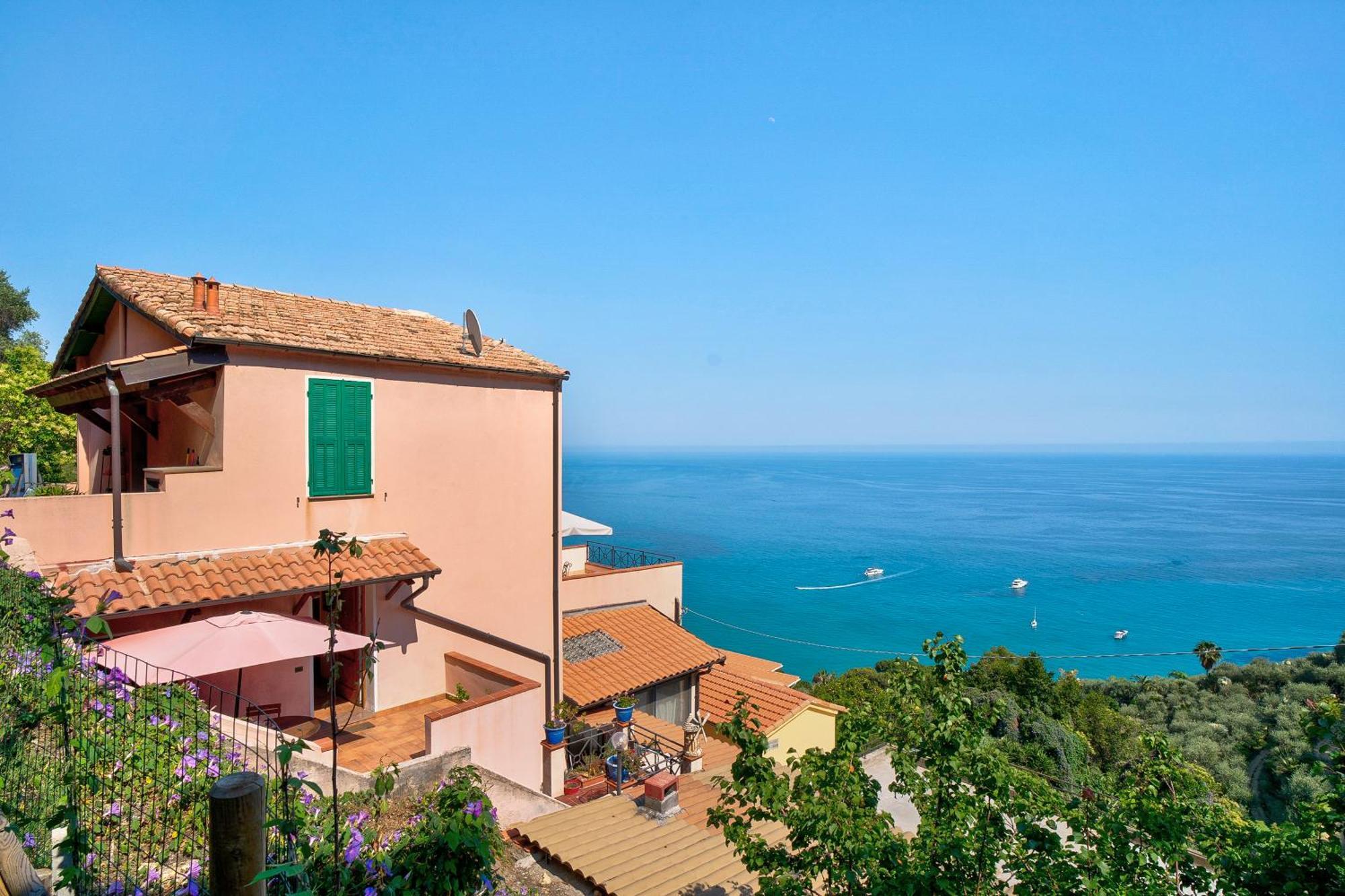 Ferienwohnung Casa Scotland Ventimiglia Exterior foto