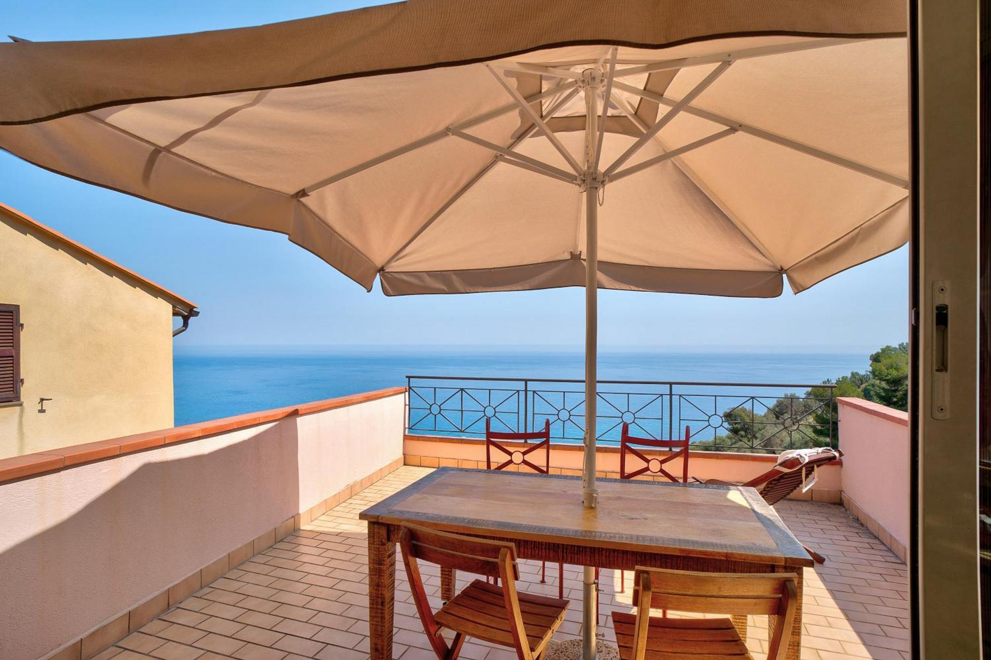Ferienwohnung Casa Scotland Ventimiglia Exterior foto